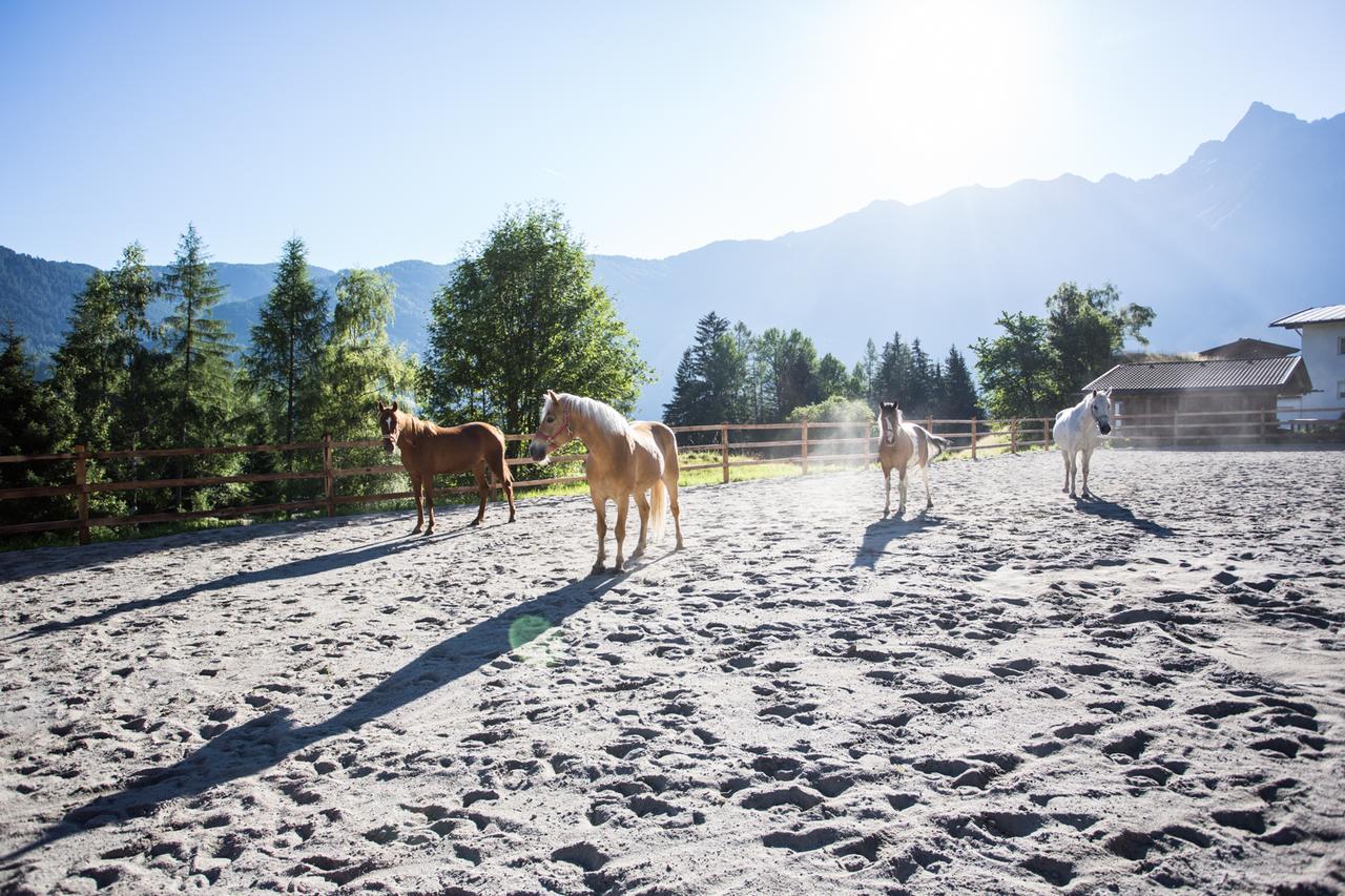 Ferienhaus Oetztal Hotel Заутенс Екстериор снимка